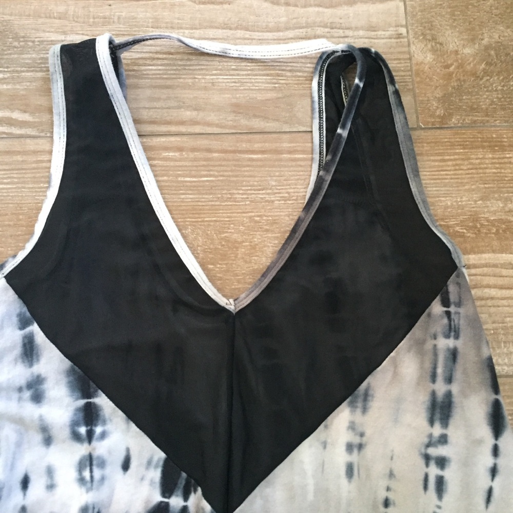 SOLD  •   Sexy Tie-dye Athletic Tank Top - Picture 8 of 8